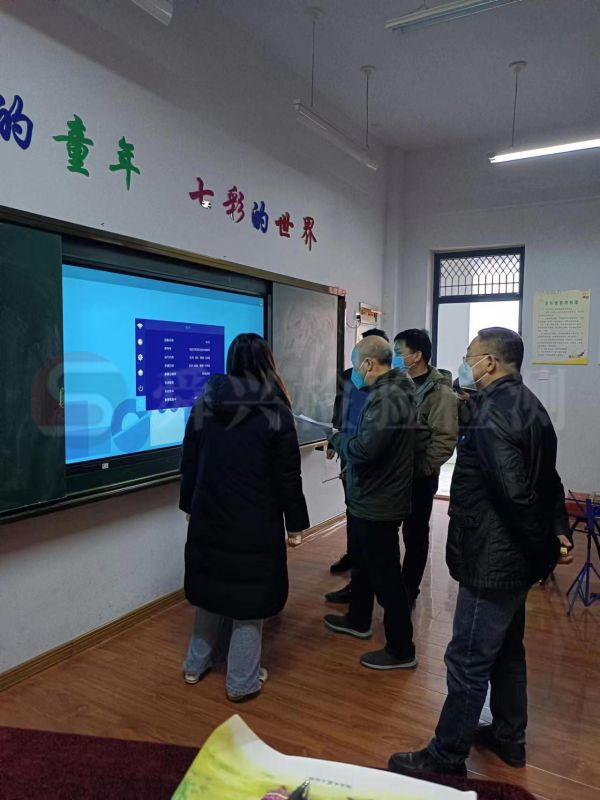 洛陽(yáng)市孟津區(qū)-班班通教學(xué)設(shè)備驗(yàn)收2